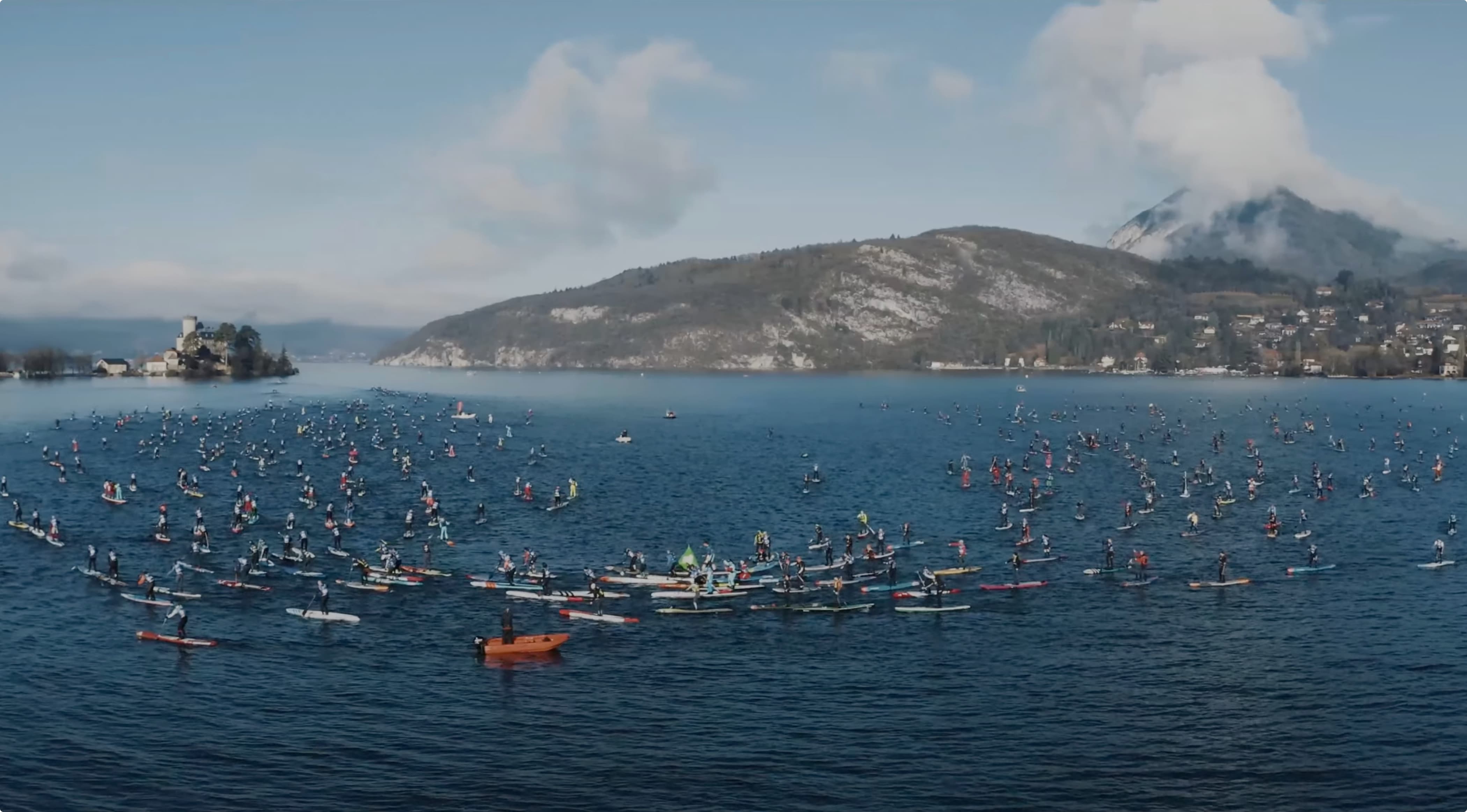 Which Waterproof Bag Should You Take On Your Paddle Board?