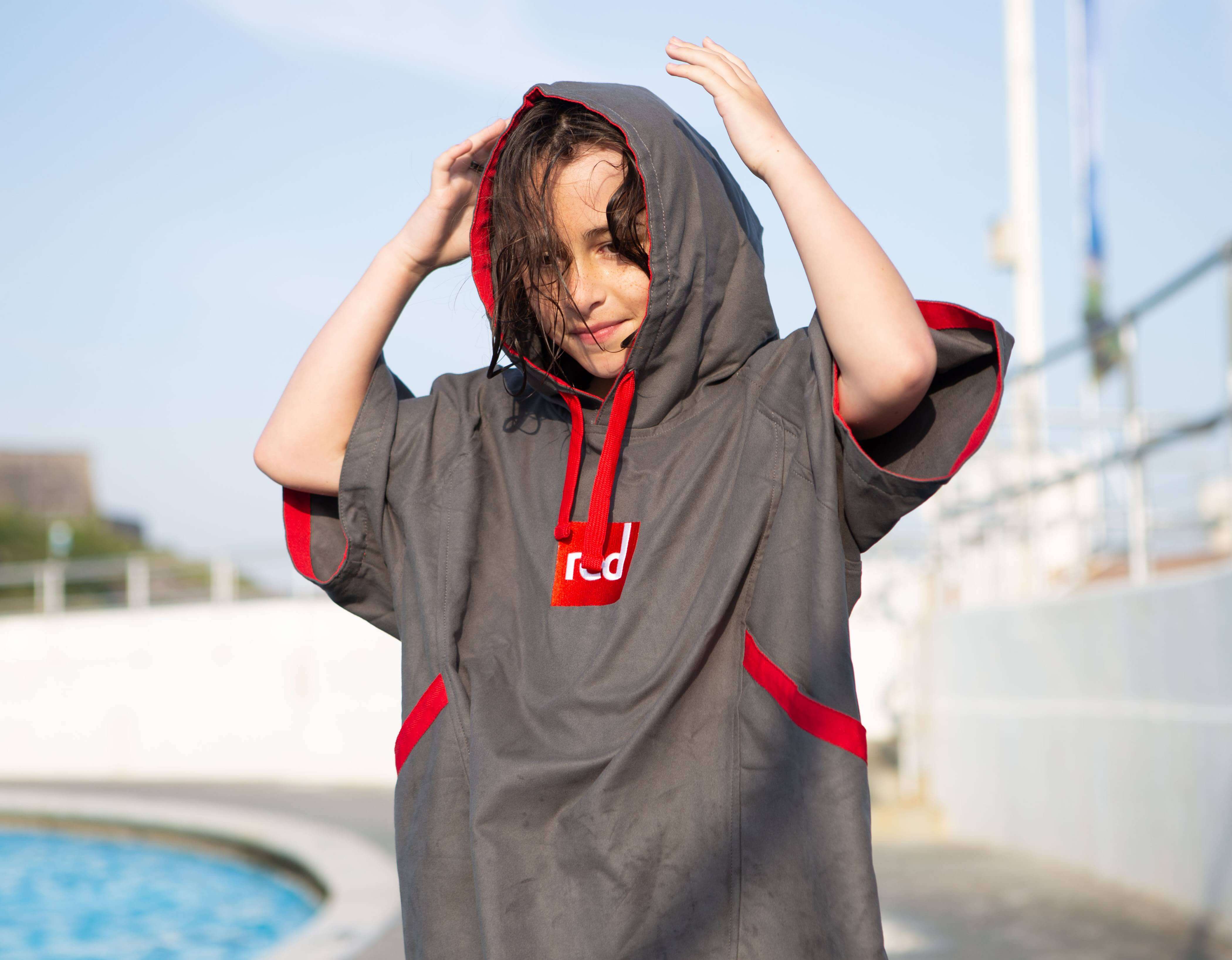 Red Equipment - ROW