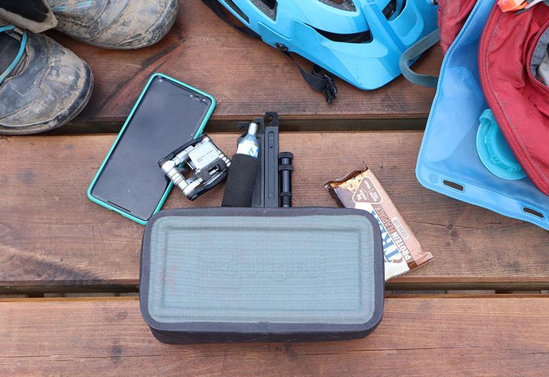 5 Ways A Waterproof Dry Pouch Can Help Keep You Safe