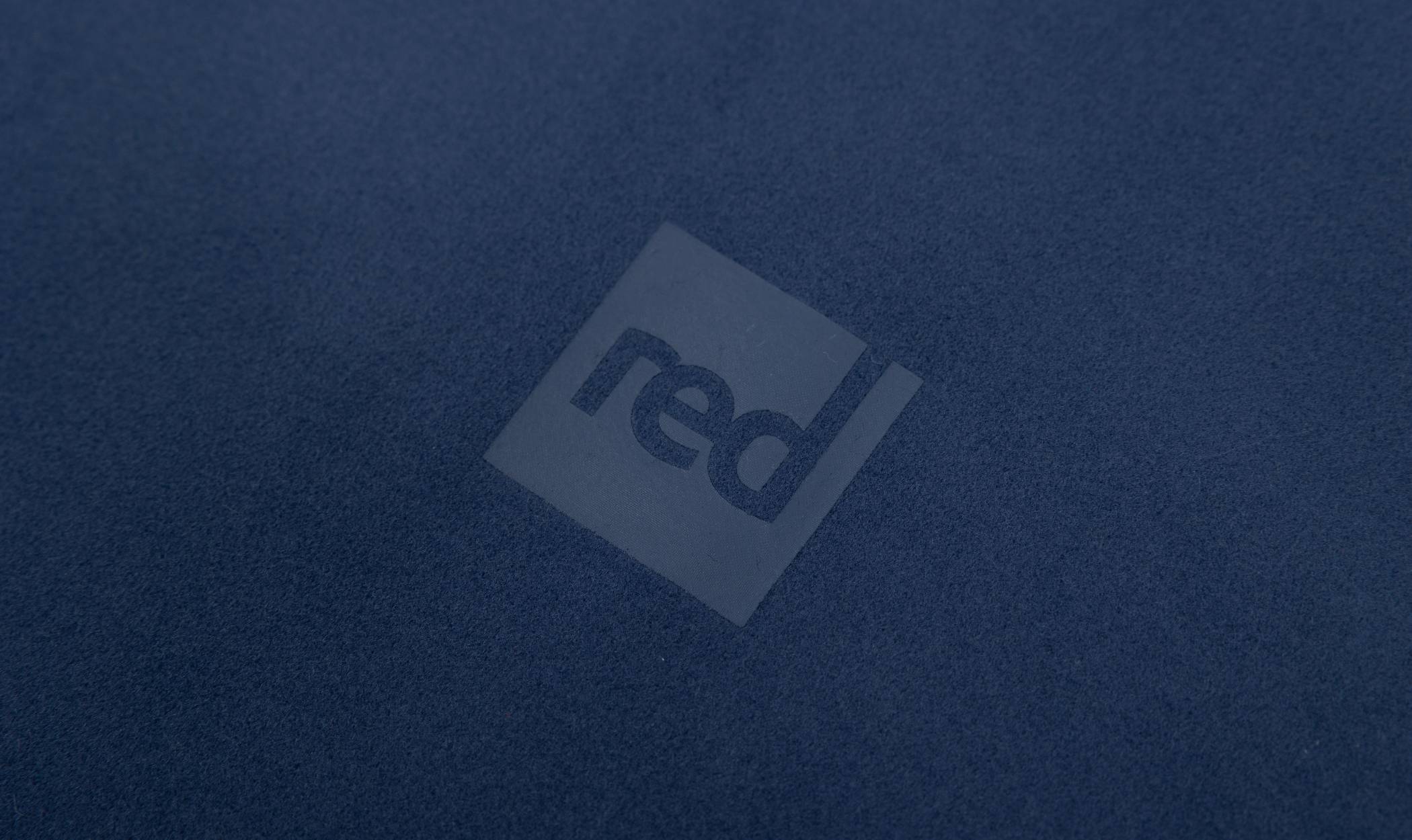 Red Equipment - ROW
