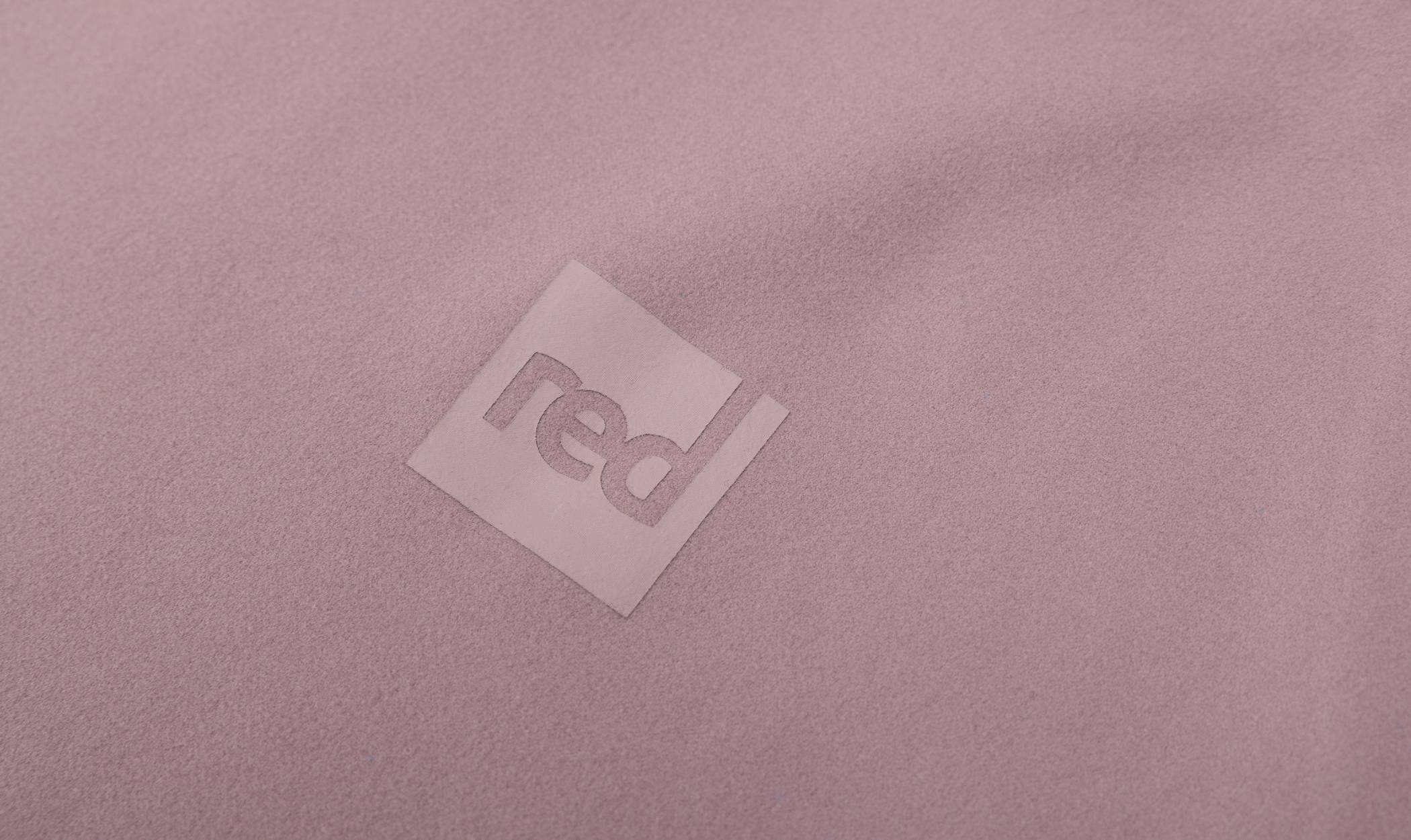Red Equipment - ROW