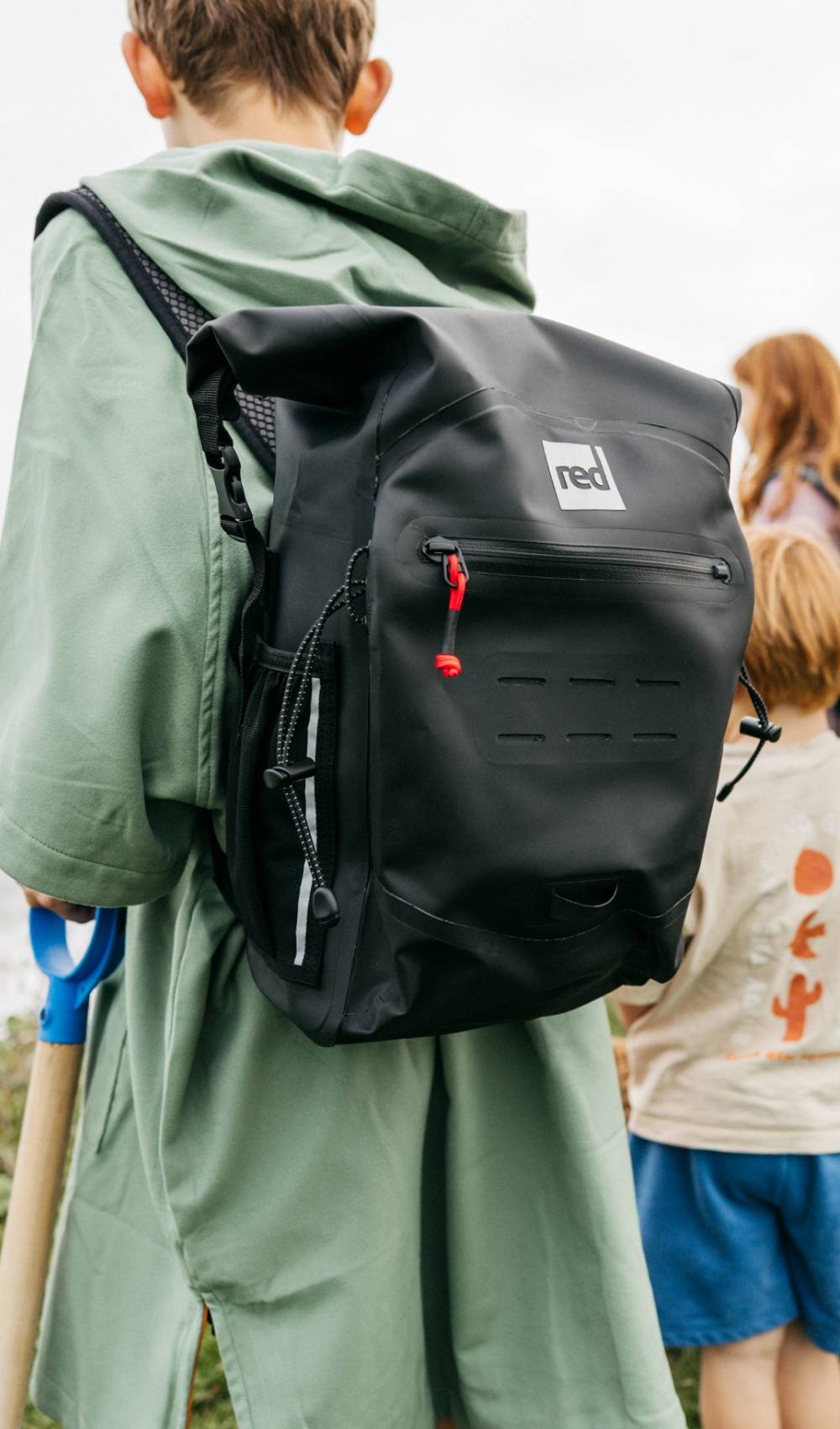 Red Equipment 12L Waterproof Backpack - Black – Red Equipment - ROW