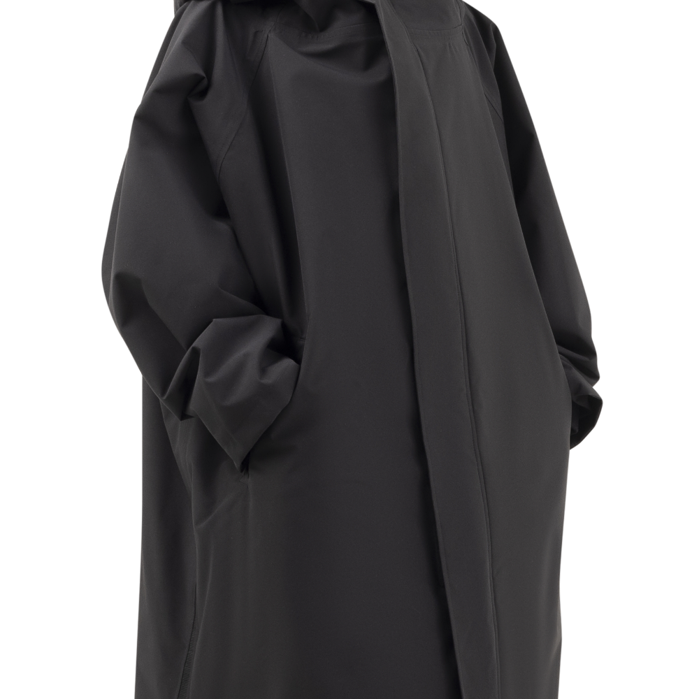 Kids’ Long Sleeve Waterproof Dry Changing Robe Alter EVO Pro - Stealth Black