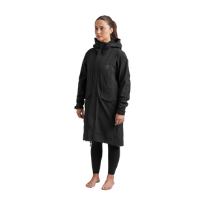 Women's Pursuit Waterproof Lightweight Changing Robe Jacket - Obsidian Black